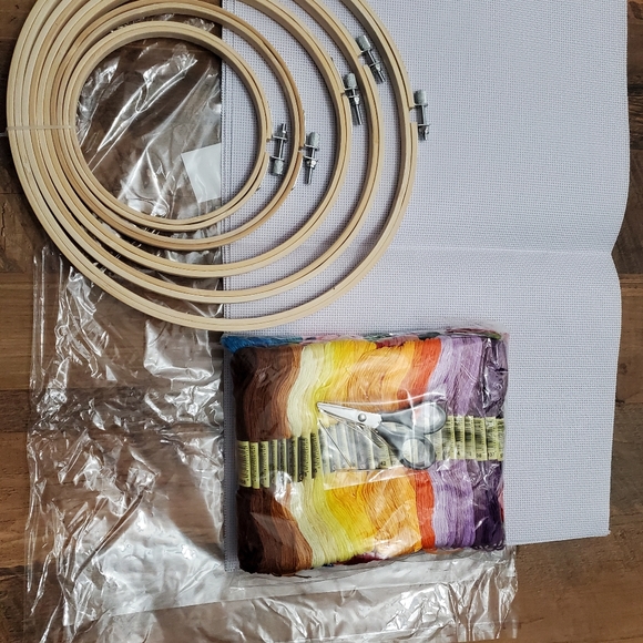 Crafty Jack Embroidery Kit - Picture 1 of 5